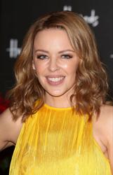 Kylie Minogue Th_289424239_6_122_207lo