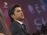 Burak zivit Beyaz Show Resimleri Th_53390_bscap037_122_560lo