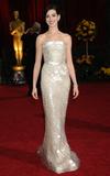 Anne Hathaway Th_03564_Anne_Hathaway_at_the_81st_Annual_Academy_Awards_in_Hollywood_Ca1037_122_42lo