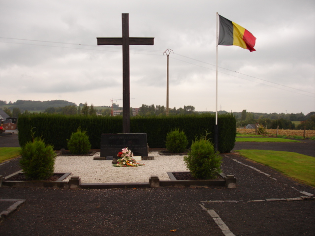 Hommage à un Volontaire pour la Corée. Dsc00569-1395c70