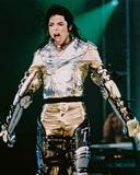 Michael Jackson Th_79121_MICHAELJACKSON3_122_411lo