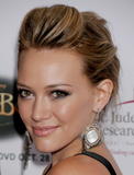 Hilary Duff Th_42474_celebs4ever_Hilary_Duff_5th_Annual_St_Jude_Children1s_Research_007_122_8lo