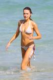 Katrina Bowden - Paparazzata in Bikini,  Miami Beach, 03ott09 Th_30356_Bowden003_123_34lo