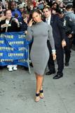 Alicia Keys -The Late Show Th_99289_alicia014sandino_122_126lo