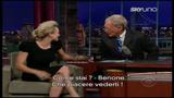 Kaley besucht The Late Show 12.10.09 Th_33011_Kaley_Cuoco_-_David_Letterman_Show_October2009.AVI_000015733_122_258lo