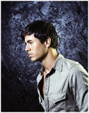 Enrique Iglesias Th_75853_03_122_24lo