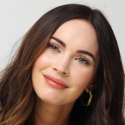 Megan Fox - This is 40 photocall in Los Angeles 11/28/12 Th_293292656_Fox3_122_444lo