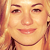 Yvonne Strahovski Takım Th_40202_yvn5_123_47lo