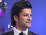 Burak zivit Beyaz Show Resimleri Th_53028_bscap013_122_417lo