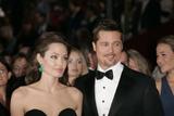 Angelina Jolie - Page 2 Th_63665_Celebutopia-Angelina_Jolie_arrives_at_the_81st_Annual_Academy_Awards-43_123_586lo