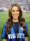 Alyssa Milano - Page 3 Th_29028_Preppie_-_Alyssa_Milano_at_the_World_Football_Challenge_soccer_match_between_Chelsea_and_Inter_Milan_at_the_Rose_Bowl_-_July_21_2009_6544_122_85lo