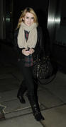 Emma Roberts Th_40101_EMMA_ROBERTS_2010-02-13_-_MAYFAIR_AND_SOHO_273_122_902lo