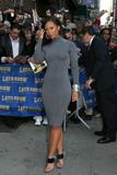 Alicia Keys -The Late Show Th_98851_alicia002sandino_122_438lo