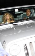 Candids 2010 - Page 7 Th_95857_beyonce_062310_1_122_32lo