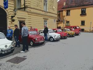 6. Promotivna vožnja Fićo fan kluba Zagreb 2010 Th_294617255_20150516_130013_122_19lo