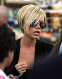 Victoria Beckham out shopping at a supermarket 17/05/2007 Th_74424_posh5_0_122_1087lo