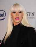 Christina Aguilera - Page 2 Th_88003_celebs4ever_Christina_Aguilera_Updates_0005_122_1104lo