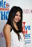 Selena Gomez Th_68532_SelenaGomez_IntermixVH1RockHonors_08_122_341lo