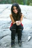 Vanessa Hudgens Th_52164_Vanessa_Hudgens_New_York_Photoshoot_16_122_123_47lo