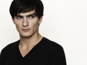 Rupert Friend Th_57937_rf1_122_496lo