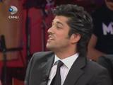 Burak zivit Beyaz Show Resimleri Th_53038_bscap017_122_102lo