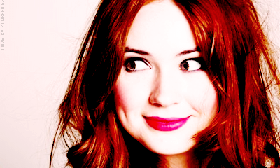 Karen Gillan K2-1fb3dc9