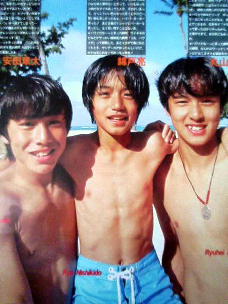 Photo en couple ou trio - Page 13 Yasu-ryo-maru1-1c4e70b