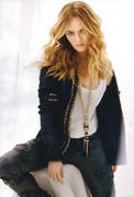 Marie Claire US, Mayo 2010 Th_15220_Vanessa_Paradis_MC2010_03_122_539lo