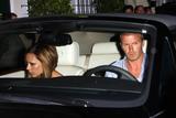 The Beckhams at Sole restaurant.... Th_77358_famouspeople.superforos.com_-_vb5_122_573lo