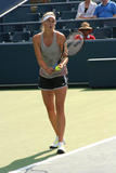 Maria Sharapova - Sexy in Allenamento, US Open 2009, 30ago09 Th_70024_MariaSharapova07_122_83lo