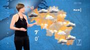 Audrey Leunens météo du jour de l'An 2017 Th_509238816_RTLTVI_01_01_2017_02_122_230lo