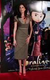 New pictures - Page 22 Th_35585_Celebutopia-Teri_Hatcher-Coraline_Australian_premiere_in_Sydney-05_122_404lo