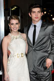 Emma Roberts Th_18901_Emma_Roberts_1_6Valentine2s_Day4_Premiere_in_Los_Angeles_-_February_86_2010_-_30_122_20lo