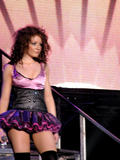 Gira > "Chemistry" Arena Tour 2006 Th_58916_nicola59copy7za-girlsaloudmedia-com__GAM_122_392lo