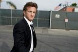 Sean Penn Th_51899_hq7_122_45lo