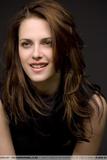 Kristen Stewart - Page 2 Th_68121_021_122_380lo