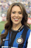 Alyssa Milano - Page 3 Th_27381_Preppie_-_Alyssa_Milano_at_the_World_Football_Challenge_soccer_match_between_Chelsea_and_Inter_Milan_at_the_Rose_Bowl_-_July_21_2009_5124_122_459lo