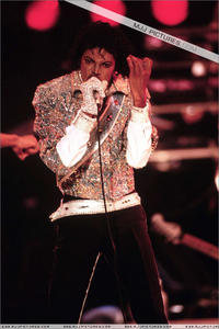 1984 VICTORY TOUR  Th_754402267_7030135283_d47dff2892_b_122_434lo