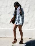 Vanessa Anne Hudgens Th_26908_Celebutopia-Vanessa_Hudgens_buys_garden_sculptures_in_Hollywood-02_122_211lo