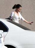 Sophia Bush - Short/Shorts - Beverly Hills - 22 Mag 09 Th_16027_Sophia_Bush_shopping_in_Beverly_Hills_-09_122_467lo