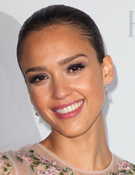 Jessica Alba Th_050297607___POSTED__BY__GOLLUM_ONCB__50_122_438lo