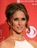 Jennifer Love Hewitt - Page 2 Th_97523_celeb-city.org-The_Elder-Jennifer_Love_Hewitt_2009-04-05_-_44th_Annual_Academy_Of_Country_Music_Awards_0113_122_557lo