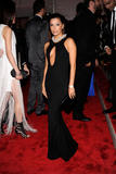 Eva Longoria - 'The Model As Muse: Embodying Fashion' Costume Institute Gala- 05 Mag 09 Th_95068_longmuse01_122_139lo