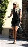 Ashley Tisdale - Che Gambe!! Candids in Los Angeles, 18set09 Th_25028_Ashley_Tisdale_O9A_LA_180909_003_122_453lo