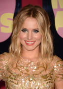 Kristen Bell Th_062215411_kristen_bell_2012_cmt_music_awards_09_122_89lo