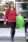 Eva Mendes - Page 4 Th_39116_celebrity-paradise.com-The_Elder-Eva_Mendes_2009-10-28_-_Out_Shopping_in_Hollywood_069_122_110lo