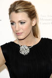 Blake Lively - Page 2 Th_23185_BlakeLively_Chanel_benefit_for_Sloan_Kettering_12_122_559lo