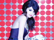 Selena Gomez - Cuteness - Mixed Quality Wallpapers Th_23896_tduid1721_Forum.anhmjn.com_20101130202548011_122_354lo