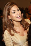 Eva Mendes - Calvin Klein Spring 2010 Show, 17set09 Th_48533_Eva_Mendes_Calvin_Klein_Spring_2010_Show-MBFW_NY_170909_003_122_38lo