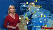 Carol Kirkwood (bbc weather) Th_739894438_007_122_84lo